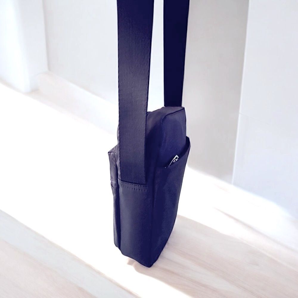 Septwolves Crossbody Bag Navy Blue NWOT - Picture 6 of 7